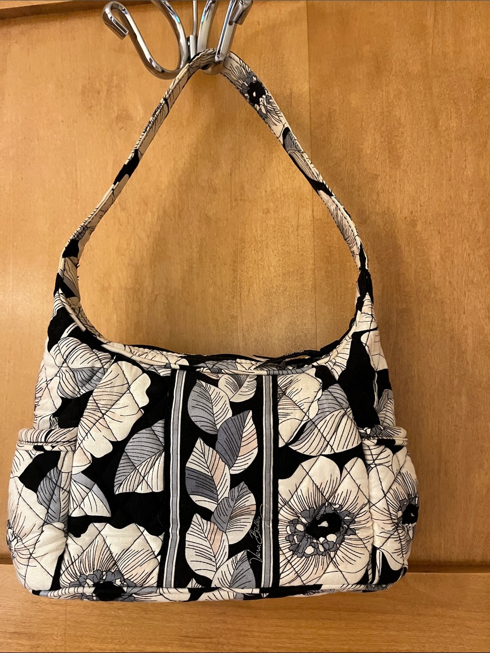 Vera Bradley Camellia Shoulder Bag Quilted Cotton Purse Black White Floral